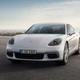 Illustration for article titled The 2018 Porsche Panamera 4 E-Hybrid Is A Tech Powerhouse That Crumbles Under Its Own Weight